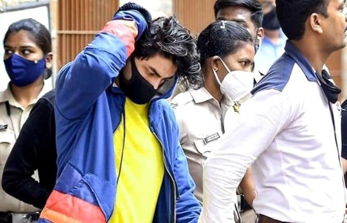 অবশেষে জামিন পেলেন শাহরুখপুত্র আরিয়ান