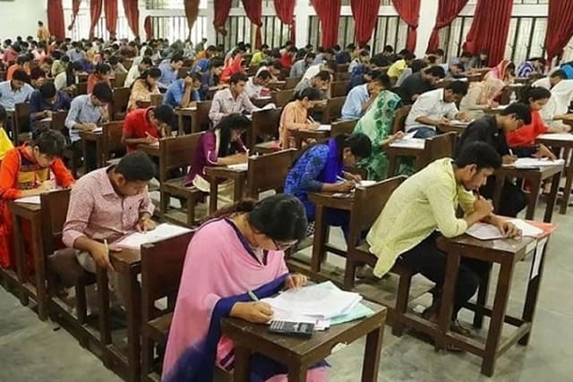 আগামীকাল সব ধরনের নিয়োগ পরীক্ষা স্থগিত