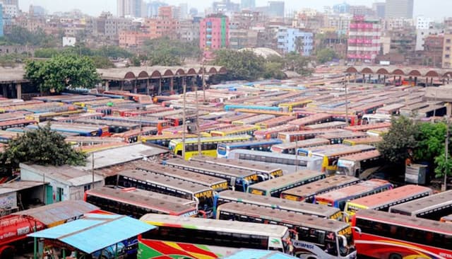 ঢাকার সঙ্গে সারাদেশের বাস চলাচল বন্ধ