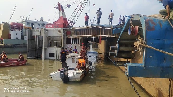 প্রত্যয় দিয়ে ডুবে যাওয়া ফেরি উদ্ধার সম্ভব নয়: বিআইডব্লিউটএ