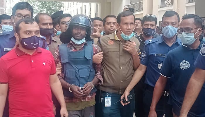 আবারও ইকবালসহ ৪ আসামির ৫ দিনের রিমান্ড