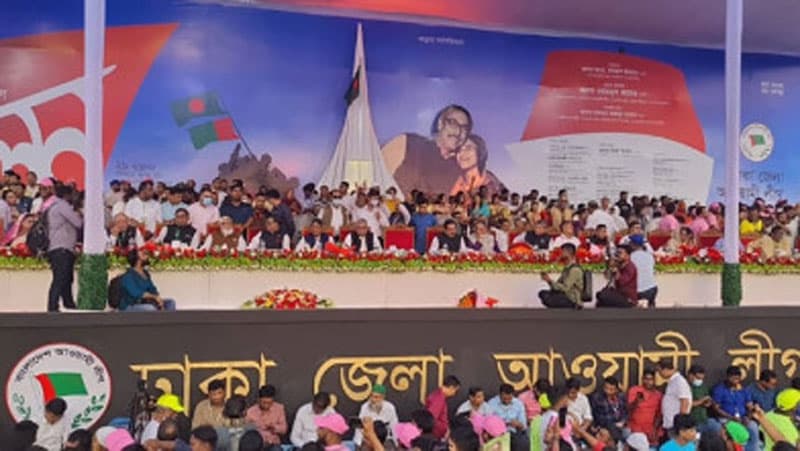 ঢাকা জেলা আ.লীগের সভাপতি হলেন বেনজীর, সম্পাদক পনির