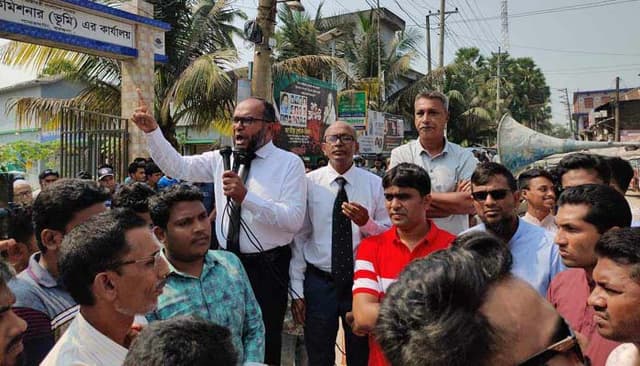 পাথরঘাটায় বিএনপির ডাকা হরতালে সারা দেয়নি জনগণ