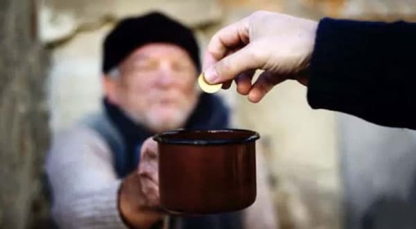 লোক দেখানো ইবাদত করার পরিণতি