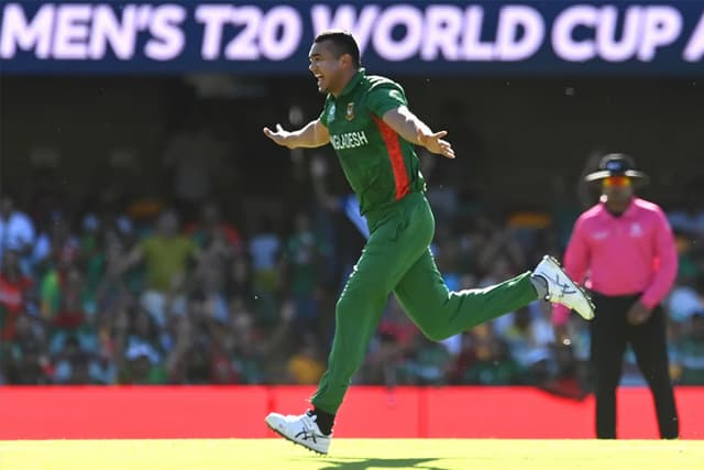 জিম্বাবুয়েকে হারিয়ে সেমির আশা বাঁচিয়ে রাখলো বাংলাদেশ