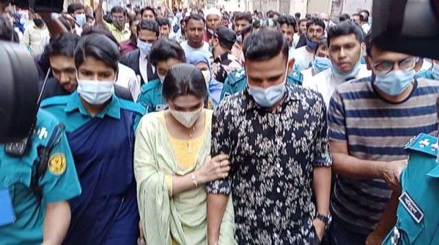 আত্মসমর্পণ করে জামিন পেলেন নাসির-তামিমা