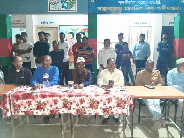 ছোট ভাকলার ইউপি নির্বাচনে নৌকার প্রার্থী আমজাদ হোসেনের নির্বাচনী সভা