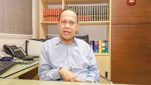 আজকের নির্বাচনে এখনো কোনো অনিয়ম চোখে পড়েনি : সিইসি