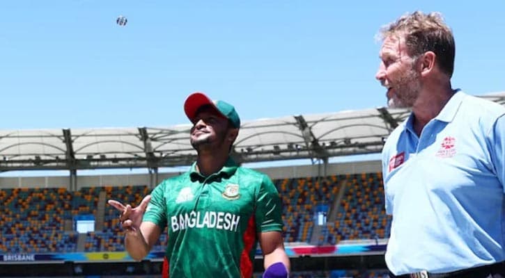 টস জিতে বোলিংয়ে বাংলাদেশ, বাদ সৌম্য