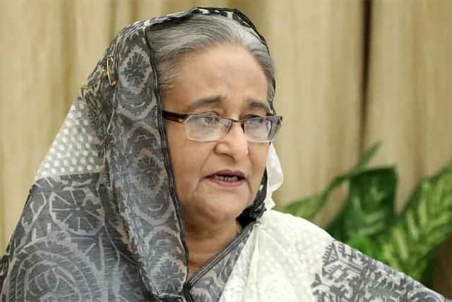 নৌকার প্রার্থীর বিরোধিতা করা এমপিদের শিক্ষা দেবো: শেখ হাসিনা