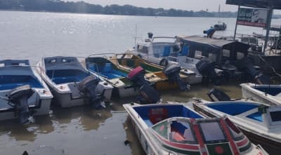 ব‌রিশাল-‌ভোলা রুটে স্পিডবোট ও লঞ্চ চলাচল বন্ধ