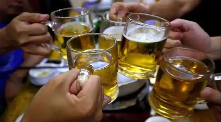 ভেজাল মদ খেয়ে বিহারে ২৪ জনের মৃত্যু