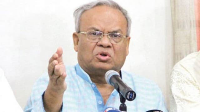 সাঁড়াশি অভিযান চালিয়ে গ্রেফতার করা হচ্ছে নেতাকর্মীদের: রিজভী