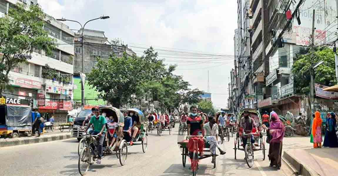 ৬০ টাকার রিকশা ভাড়া ১৮০ টাকা