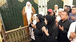 ওমরাহ পালন করলেন প্রধানমন্ত্রী