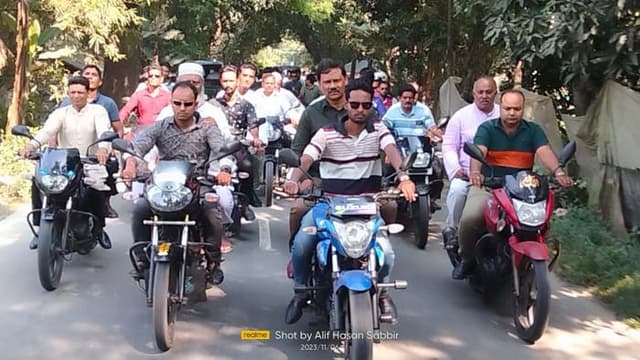 এযেনো সেই একাত্তরের যুদ্ধের চিত্র!