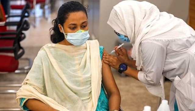 নিবন্ধন করেও টিকা পাননি প্রায় পৌনে ২ কোটি মানুষ