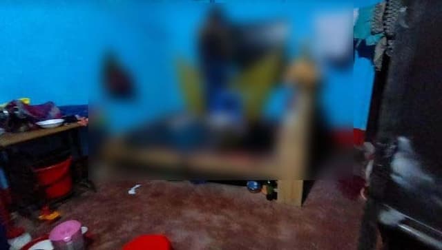 স্ত্রী-সন্তানকে হত্যার পর গৃহকর্তার আত্মহত্যা