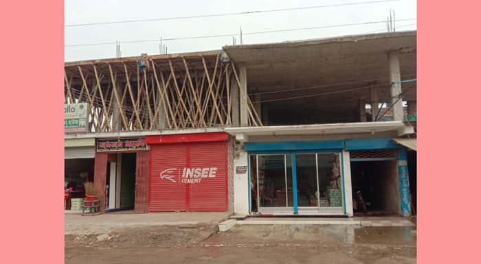 মহিপুরে ছোট বোনের সম্পত্তি দখল করে বড় বোনের ভবন নির্মাণের অভিযোগ