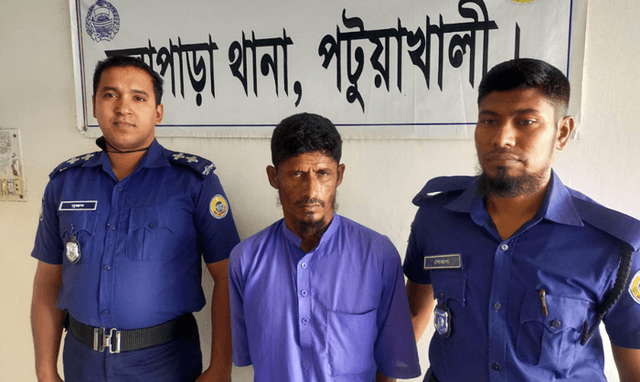 কলাপাড়ায় মাদ্রাসা ছাত্রকে নির্যাতন: মূল হোতা গ্রেফতার