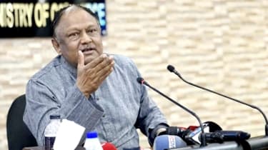 অসাধু ব্যবসায়ীরা বারবার সুযোগ নেয়: বাণিজ্যমন্ত্রী