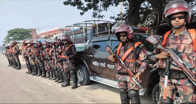 নিরাপত্তা জোরদারে ৪৪ প্লাটুন বিজিবি মোতায়েন
