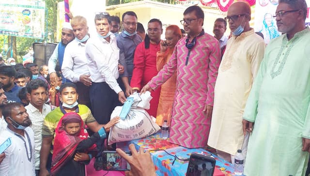 নাগরিক সুবিধা নিশ্চিতে শেখ হাসিনার সরকার কাজ করে যাচ্ছেন : এমপি শাওন