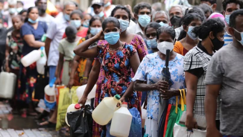 দেউলিয়া হওয়ার ঝুঁকিতে বিশ্বের ৫৪ দেশ