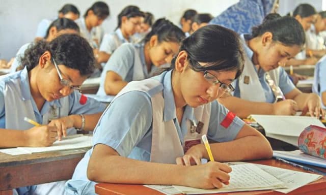 এসএসসি পরীক্ষা হবে দুই শিফটে, ৩০ দিনের মধ্যে ফল