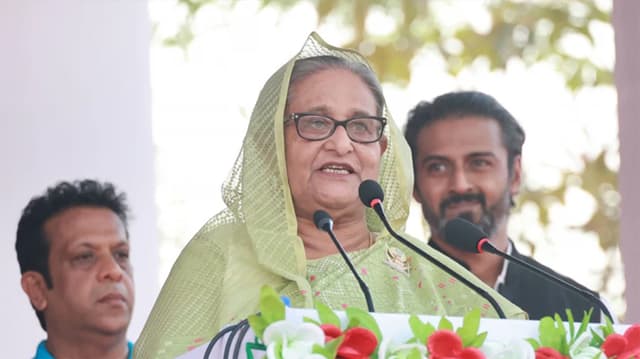 বিএনপি জানে তাদের নেতা নেই, একটা পলাতক আরেকটা কারাগারে: প্রধানমন্ত্রী