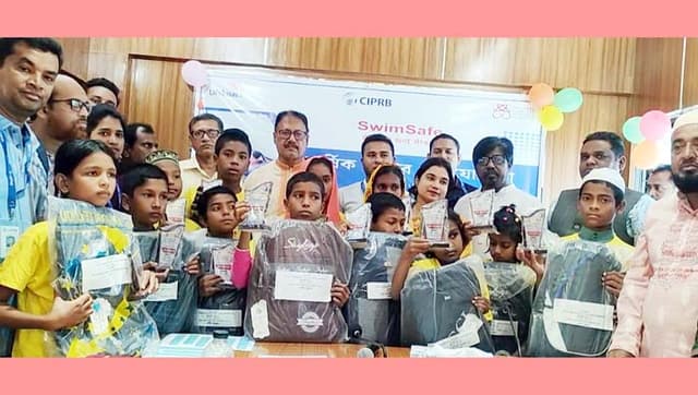 কলাপাড়ায় শিশুদের বার্ষিক সাঁতার প্রতিযোগিতা অনুষ্ঠিত