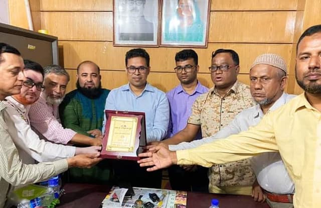 সরাইল ইউএনওকে বিদায়ী সংবর্ধনা ও ফুলেল শুভেচ্ছা