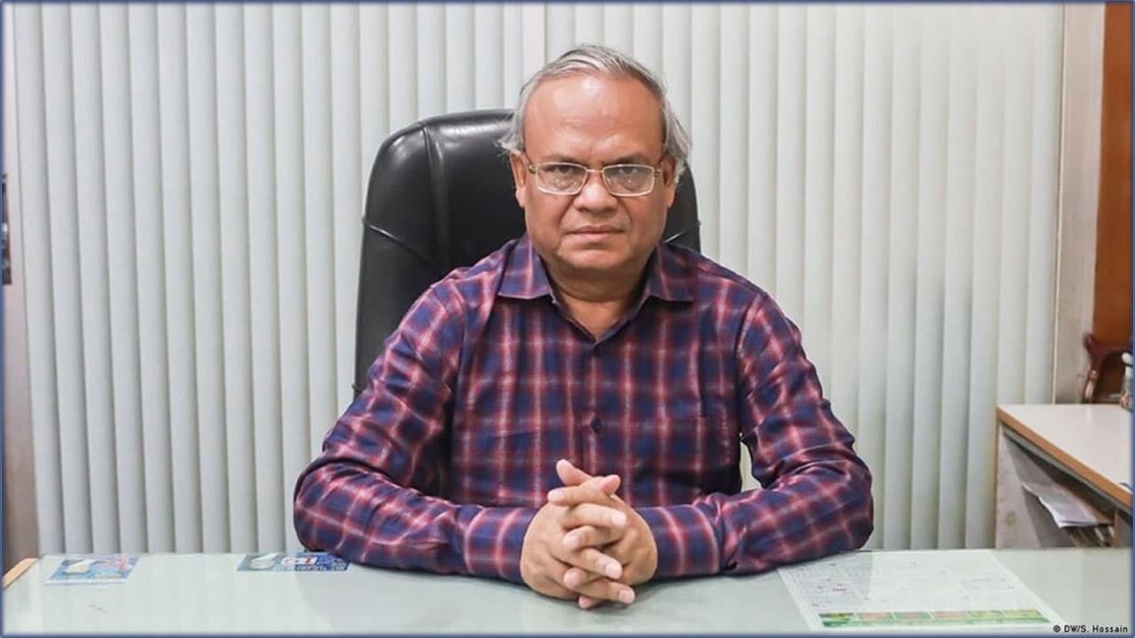 তফসিল ঘোষণা করে দেশকে গভীর সংকটে ফেলে দিয়েছে ইসি : রিজভী