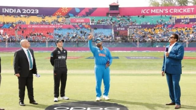 টস জিতে ব্যাটিংয়ে ভারত