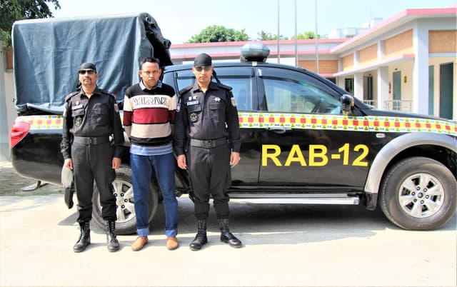 সিরাজগঞ্জে হেরোইনসহ ১ জন মাদক ব্যবসায়ী আটক