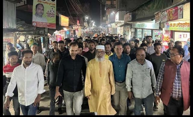 নির্বাচনের তফসিল ঘোষনায় পিরোজপুরে আ.লীগের আনন্দ মিছিল