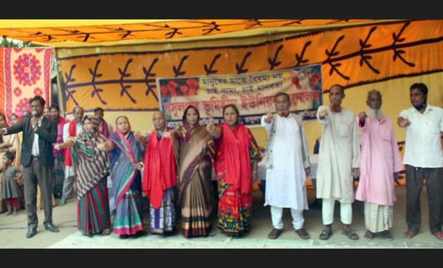 দেবীদ্বারে ভূমিহীন সংগঠনের বার্ষিক সম্মেলন অনুষ্ঠিত