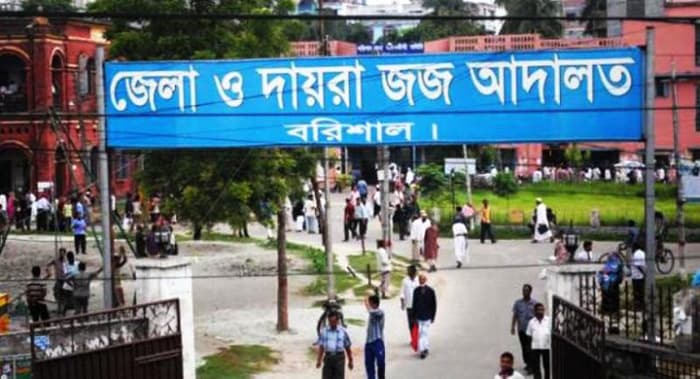 মেয়র সাদিক সহ ৪ জনের বিরুদ্ধে মামলা