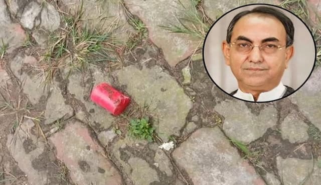 মির্জা আব্বাসের বাসায় ককটেল বিস্ফোরণ