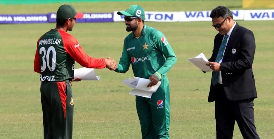 হোয়াইটওয়াশের লজ্জা এড়ানোর লক্ষ্যে ব্যাটিংয়ে বাংলাদেশ