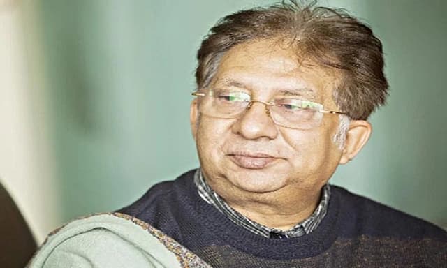 তৃণমূল বিএনপির কার্যালয়ে সাধারণ মানুষের ঢল