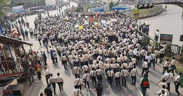 ‘উই ওয়ান্ট জাস্টিস’ স্লোগানে উত্তাল গুলিস্তান