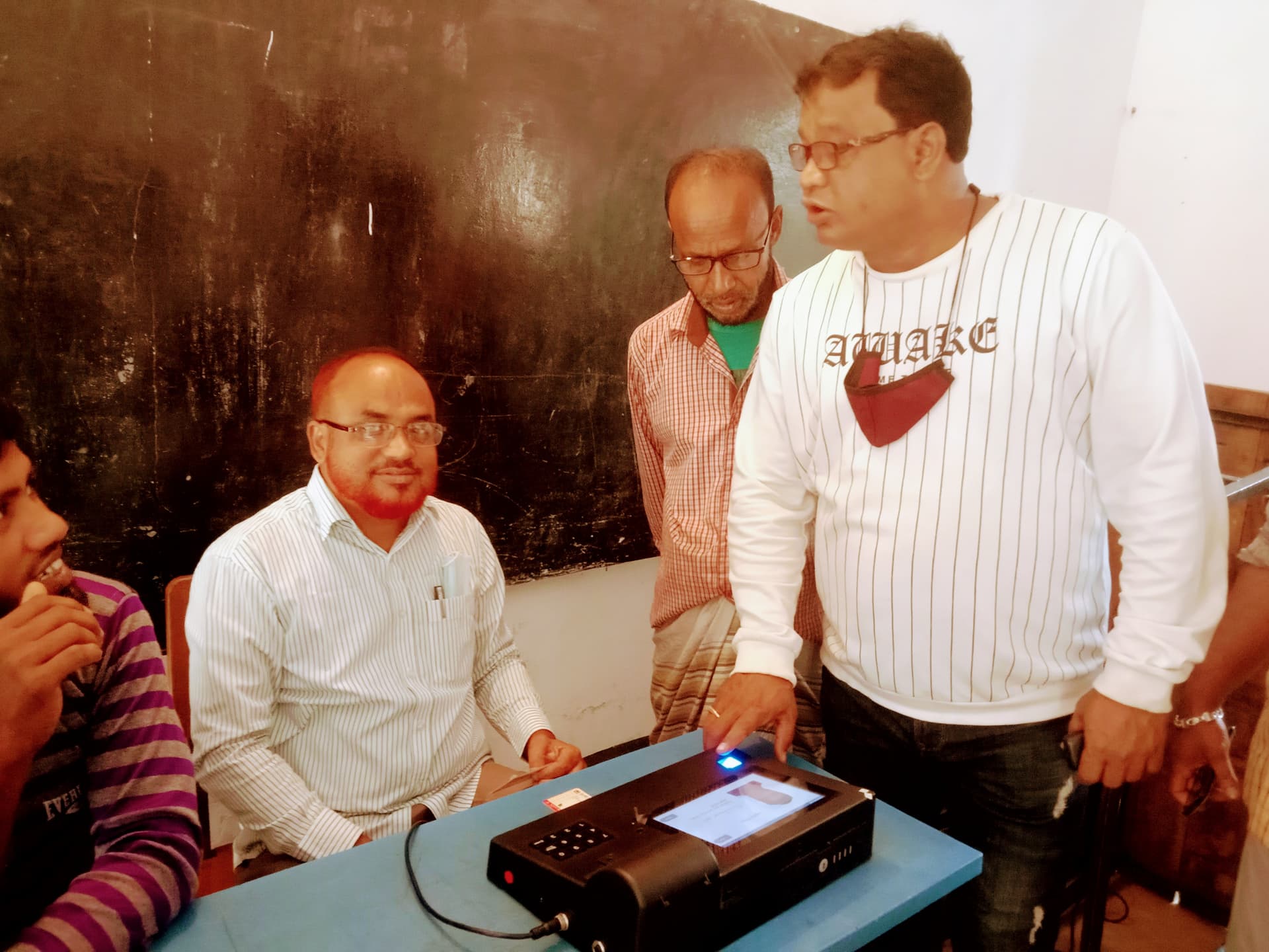 সরাইল একটি ইউনিয়নে ভোট হবে ইভিএমে" বিজিপির টহল শুরু