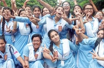 মেয়েদের ফলাফলে অভিভূত প্রধানমন্ত্রী