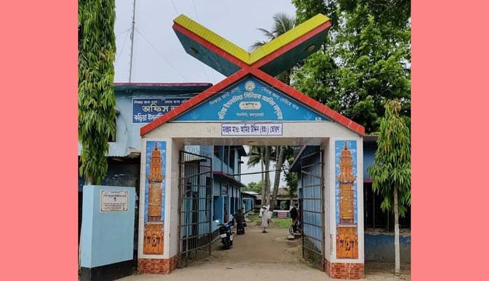 এবারও আলিম পরীক্ষায় জেলার শীর্ষস্থানে পাঁচবিবির কড়িয়া আলিম মাদ্রাসা