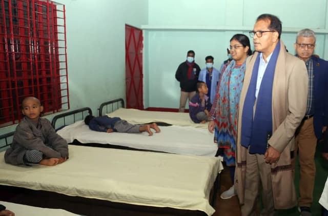 দুর্গম পাহাড়ে স্বাস্থ্য ও শিক্ষাসেবা সুগম করেছে কোয়ান্টাম : সিনিয়র সচিব