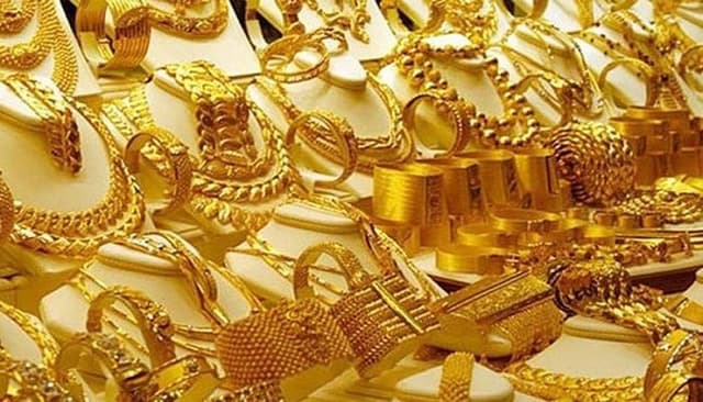 বিশ্ববাজারে কমেছে সোনার দাম