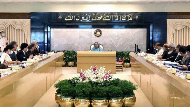 ‘পদ্মা’ ও ‘মেঘনা’ বিভাগ গঠন স্থগিত