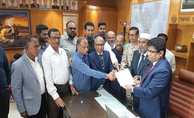 সংসদ নির্বাচন: বরিশালে ১২ প্রার্থীর মনোনয়ন সংগ্রহ