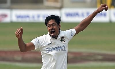 তাইজুলের পাঁচ উইকেটে বিপাকে পাকিস্তান